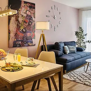 Apartment Place, Wien